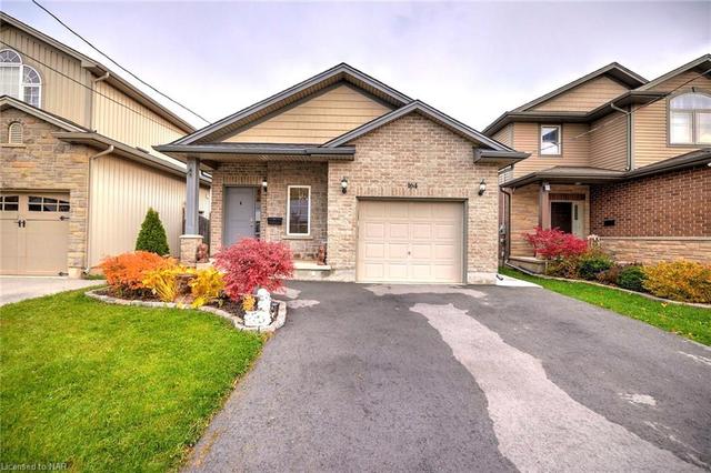 164 Wallace Avenue S, House detached with 3 bedrooms, 2 bathrooms and 4 parking in Welland ON | Image 1