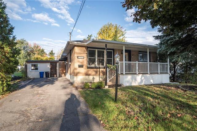 1328 Newark Avenue, House detached with 3 bedrooms, 2 bathrooms and 4 parking in Cornwall ON | Image 1