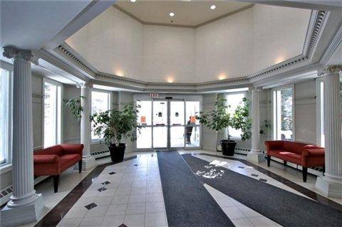 th 9 - 5039 Finch Ave E, Condo with 3 bedrooms, 3 bathrooms and 2 parking in Toronto ON | Image 3