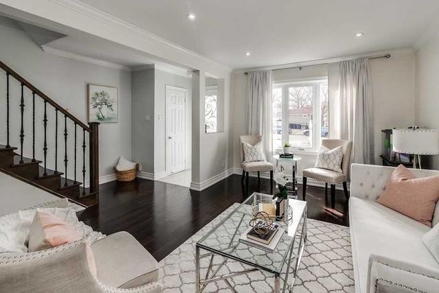 39 Medway Cres, House semidetached with 3 bedrooms, 2 bathrooms and 2 parking in Toronto ON | Image 37