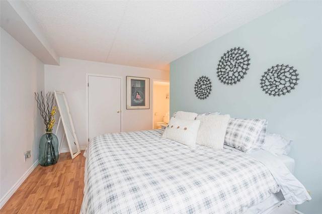 310 - 65 Silvercreek Pkwy N, Condo with 3 bedrooms, 2 bathrooms and 1 parking in Guelph ON | Image 20
