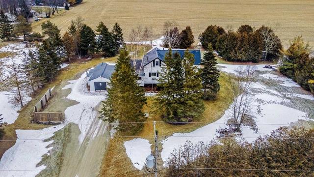 115123 27 28 Sideroad, House detached with 3 bedrooms, 2 bathrooms and 11 parking in Grand Valley ON | Card Image
