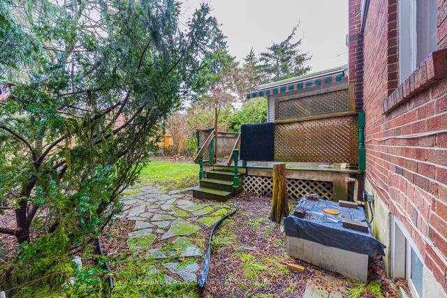592 Castlefield Ave, House detached with 3 bedrooms, 4 bathrooms and 3 parking in Toronto ON | Image 20