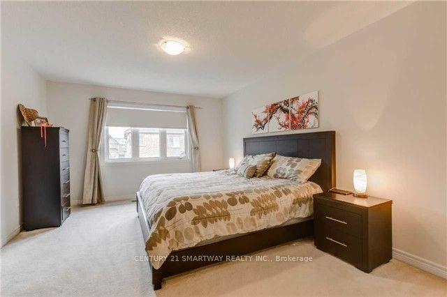 52 Franktown Dr, House semidetached with 4 bedrooms, 3 bathrooms and 3 parking in Brampton ON | Image 2