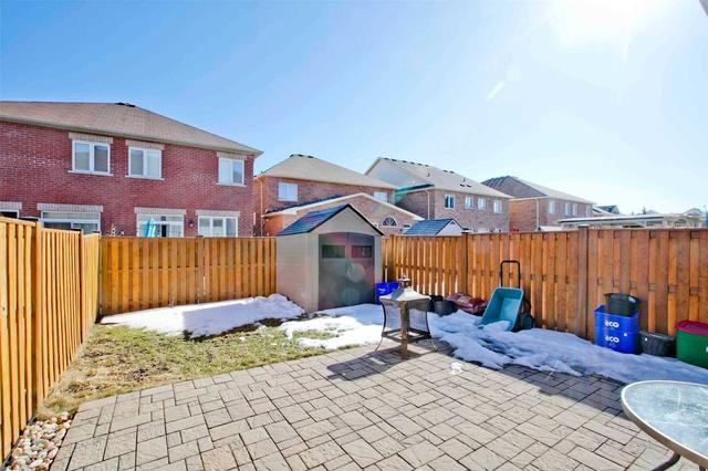 5581 Fudge Terr, House semidetached with 4 bedrooms, 4 bathrooms and 3 parking in Mississauga ON | Image 22