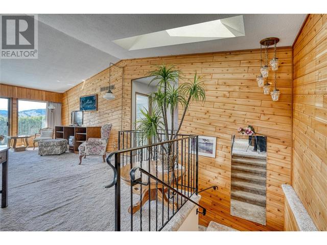 16601 Logie Road, House detached with 3 bedrooms, 2 bathrooms and 1 parking in Summerland BC | Image 11