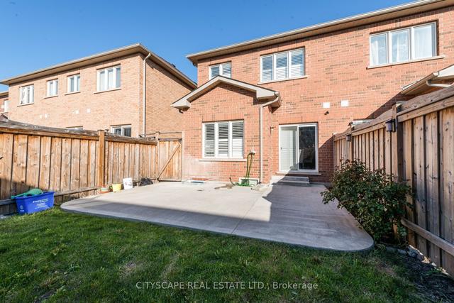 34 Wasaga Rd, House semidetached with 4 bedrooms, 4 bathrooms and 3 parking in Brampton ON | Image 17