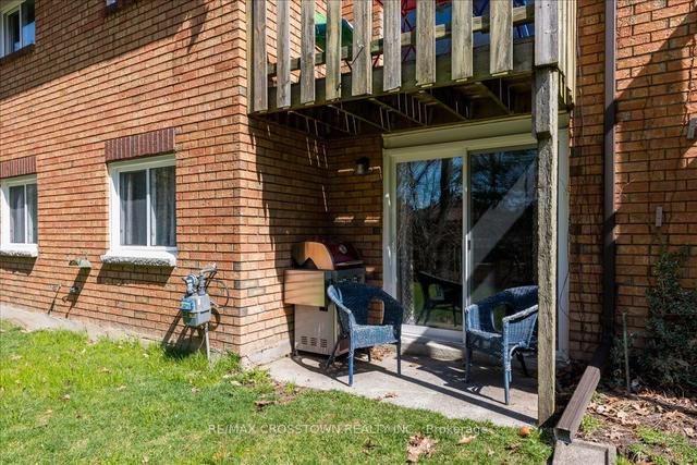 5 Loggers Run, Townhouse with 3 bedrooms, 2 bathrooms and 2 parking in Barrie ON | Image 16