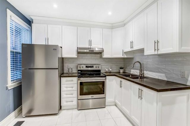 16 Seventeenth St, House detached with 3 bedrooms, 2 bathrooms and 4 parking in Toronto ON | Image 3