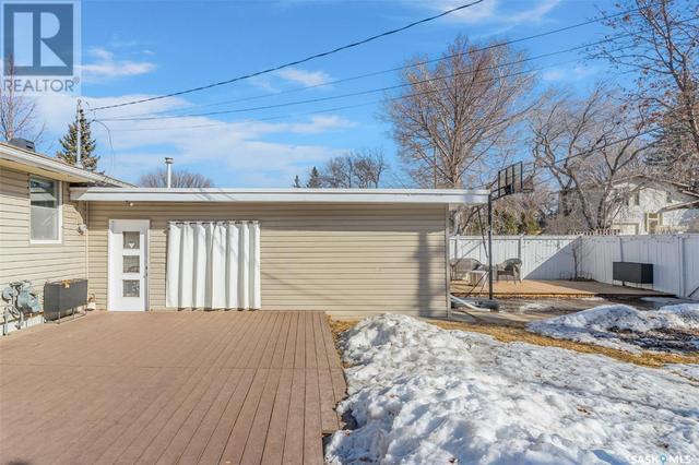 2501 Cumberland Avenue S, House detached with 5 bedrooms, 2 bathrooms and null parking in Saskatoon SK | Image 37