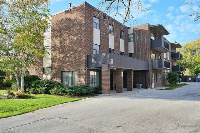 102 - 173 Eighth St, Condo with 2 bedrooms, 1 bathrooms and 1 parking in Collingwood ON | Image 15