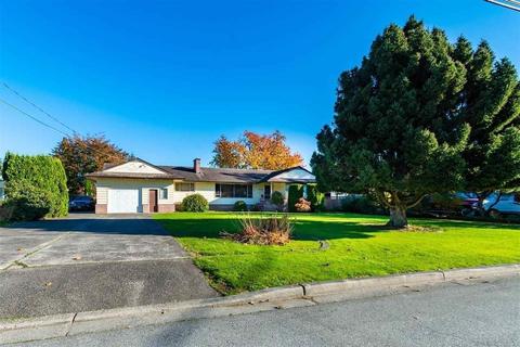 9736 Williams Street, House detached with 7 bedrooms, 4 bathrooms and null parking in Chilliwack BC | Card Image