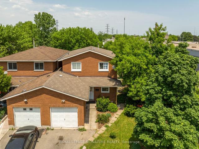 724 Dunn Ave, House attached with 3 bedrooms, 2 bathrooms and 3 parking in Hamilton ON | Image 26