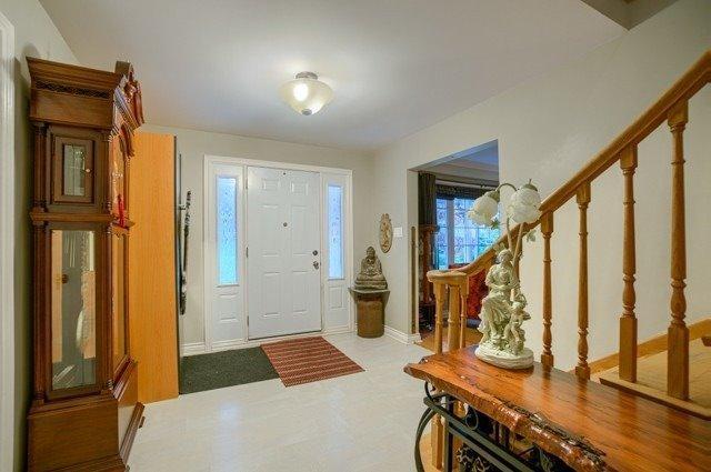 356 Isabella Ave, House detached with 4 bedrooms, 3 bathrooms and 2 parking in Mississauga ON | Image 4