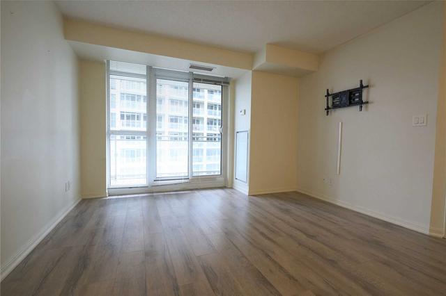 1620 - 35 Bastion St, Condo with 1 bedrooms, 1 bathrooms and 1 parking in Toronto ON | Image 3