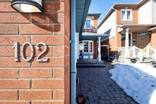 102 Waller St, House semidetached with 3 bedrooms, 2 bathrooms and 3 parking in Whitby ON | Image 12