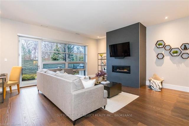 100 - 1705 Fiddlehead Pl, Condo with 1 bedrooms, 2 bathrooms and 2 parking in London ON | Image 36