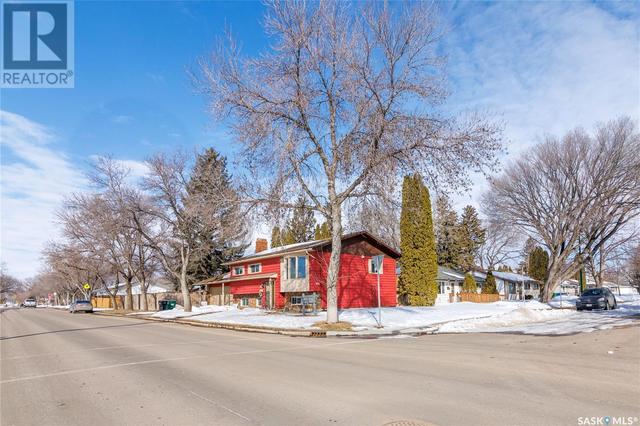 801 V Avenue N, House detached with 4 bedrooms, 3 bathrooms and null parking in Saskatoon SK | Image 5