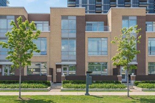 th03 - 25 Singer Crt, Townhouse with 3 bedrooms, 3 bathrooms and 2 parking in Toronto ON | Image 1