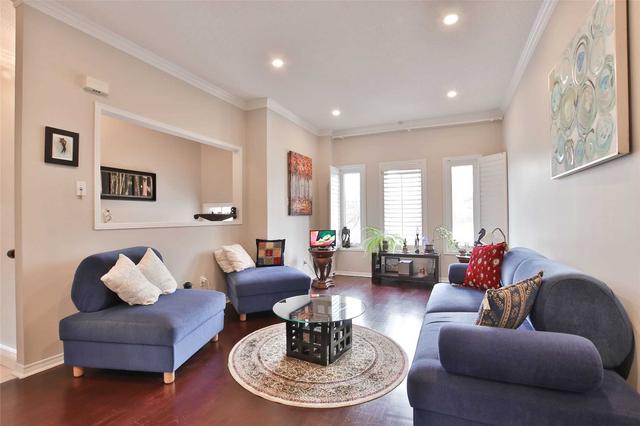 123 Harbourview Cres, House attached with 3 bedrooms, 4 bathrooms and 2 parking in Toronto ON | Image 19