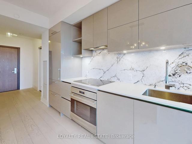 4909 - 1 Yorkville Ave, Condo with 2 bedrooms, 2 bathrooms and 1 parking in Toronto ON | Image 7