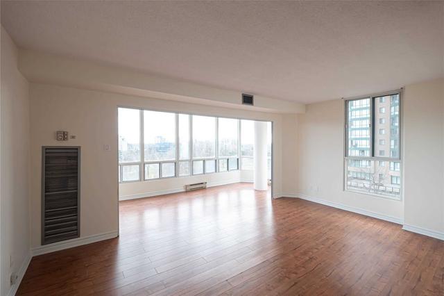 404 - 115 Hillcrest Ave, Condo with 2 bedrooms, 2 bathrooms and 1 parking in Mississauga ON | Image 29