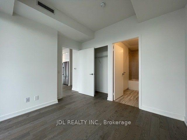 3005 - 25 Richmond St E, Condo with 2 bedrooms, 2 bathrooms and 1 parking in Toronto ON | Image 3