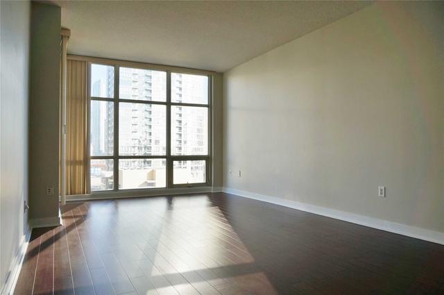 807 - 35 Mariner Terr, Condo with 1 bedrooms, 1 bathrooms and 1 parking in Toronto ON | Image 12