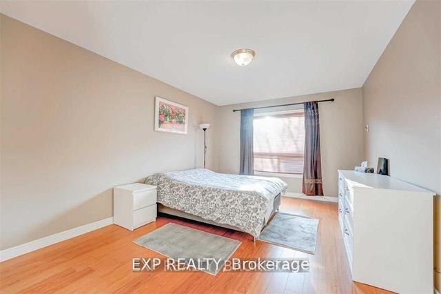 3440 Sunlight St, House detached with 2 bedrooms, 3 bathrooms and 2 parking in Mississauga ON | Image 9