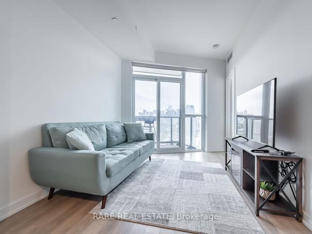 1610 - 50 Ordnance St, Condo with 1 bedrooms, 2 bathrooms and 0 parking in Toronto ON | Image 4