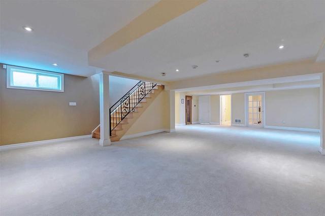 775 Woodland Acres Cres, House detached with 7 bedrooms, 10 bathrooms and 15 parking in Vaughan ON | Image 33