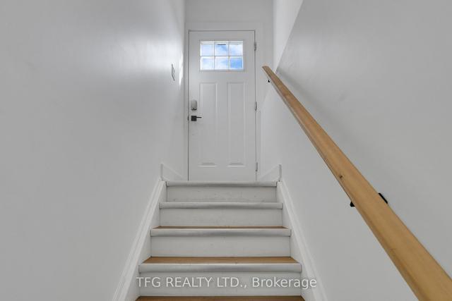 745 Glengrove St, House detached with 3 bedrooms, 2 bathrooms and 5 parking in Oshawa ON | Image 13