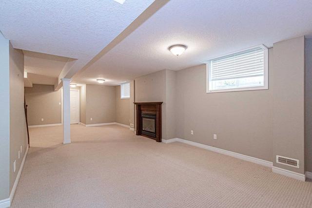 3 Carere Cres, House detached with 2 bedrooms, 3 bathrooms and 5 parking in Guelph ON | Image 25