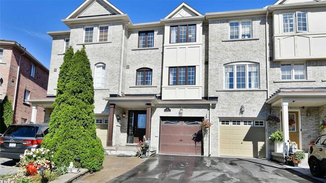 87 Wilkes Cres, House attached with 3 bedrooms, 4 bathrooms and 3 parking in Toronto ON | Image 1