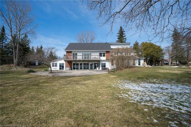 9480 County Rd 2, House detached with 4 bedrooms, 4 bathrooms and 12 parking in Greater Napanee ON | Image 23