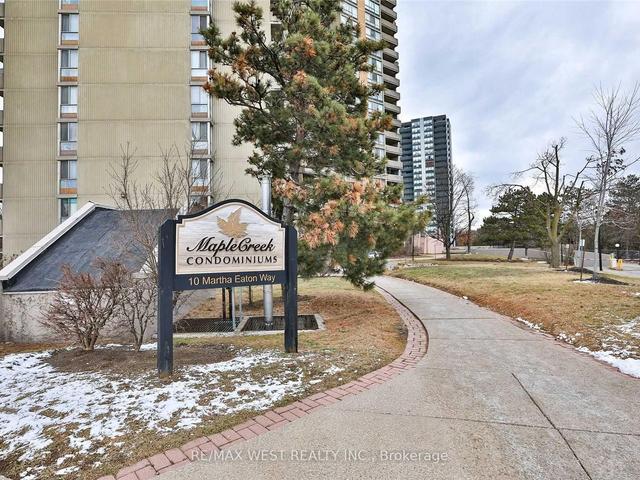 1111 - 10 Martha Eaton Way, Condo with 3 bedrooms, 2 bathrooms and 1 parking in Toronto ON | Image 32