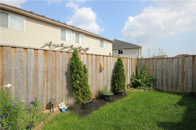 80 Evanwood Cres, House attached with 3 bedrooms, 3 bathrooms and 1 parking in Brampton ON | Image 17