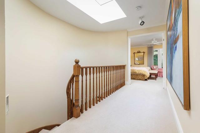 42 Lower Village Gate, Townhouse with 3 bedrooms, 4 bathrooms and 2 parking in Toronto ON | Image 7