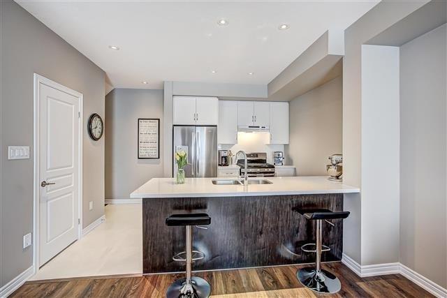387 Grantham Common, Townhouse with 2 bedrooms, 2 bathrooms and 2 parking in Oakville ON | Image 7