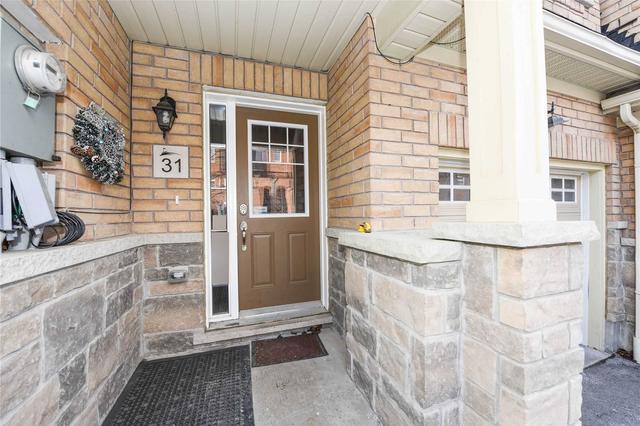 31 Magdalene Cres, House attached with 3 bedrooms, 3 bathrooms and 2 parking in Brampton ON | Image 23