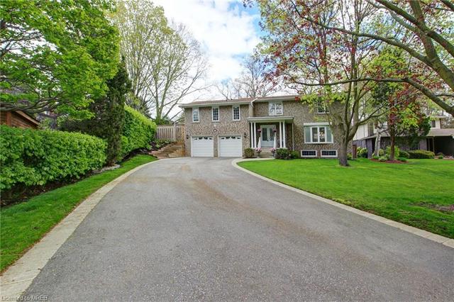 1101 Van Winkle Court, House detached with 5 bedrooms, 3 bathrooms and 8 parking in Mississauga ON | Image 2