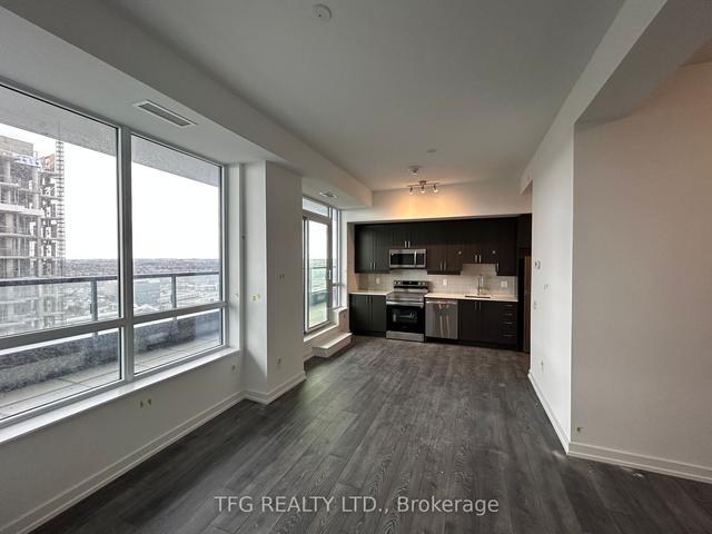 2703 - 1455 Celebration Dr, Condo with 3 bedrooms, 2 bathrooms and 1 parking in Pickering ON | Image 12