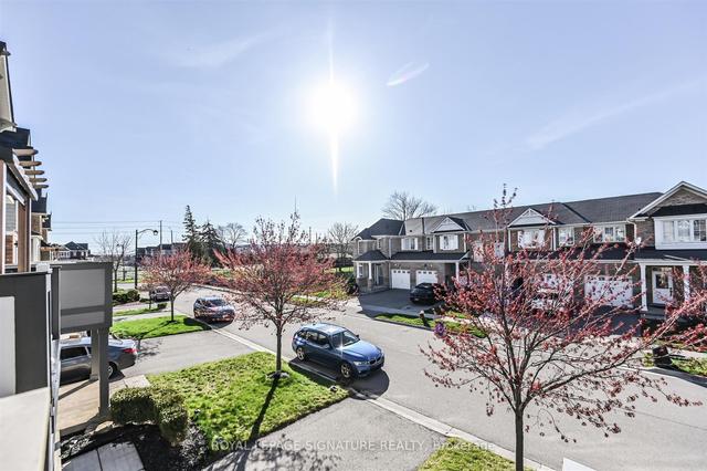 884 Brassard Circ, House attached with 2 bedrooms, 2 bathrooms and 3 parking in Milton ON | Image 24