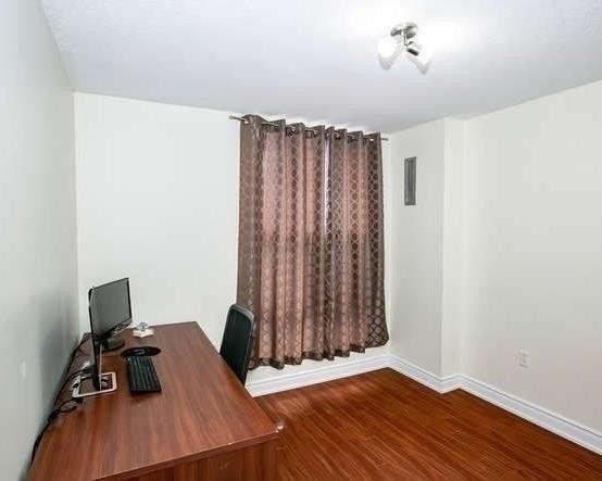 409 - 21 Knightsbridge Rd, Condo with 3 bedrooms, 2 bathrooms and 1 parking in Brampton ON | Image 15