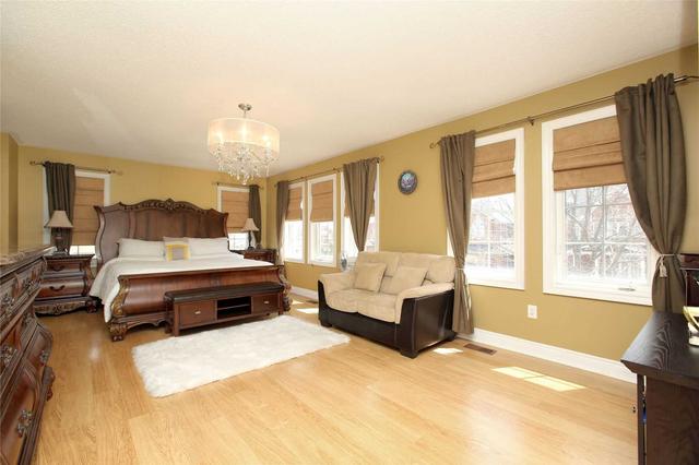 3 Prada Crt, House detached with 4 bedrooms, 5 bathrooms and 5 parking in Brampton ON | Image 10
