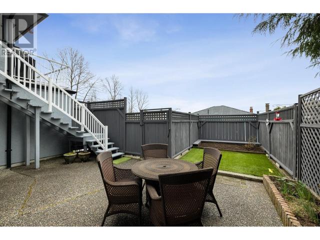 779 E 29th Street, House detached with 5 bedrooms, 4 bathrooms and 4 parking in North Vancouver BC | Image 39