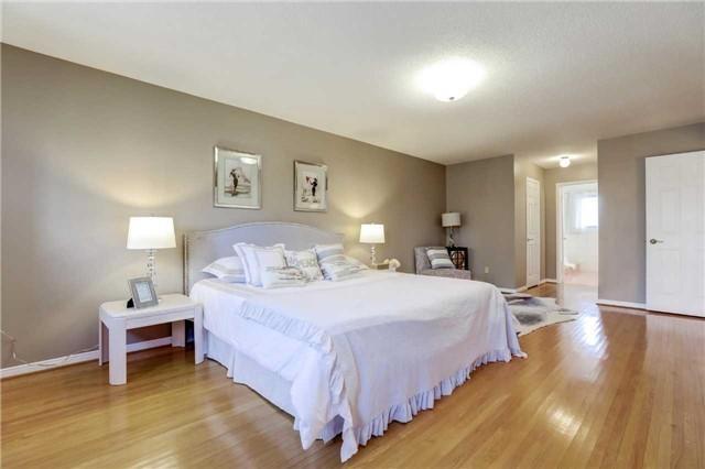 39 Montrose Cres, House detached with 4 bedrooms, 4 bathrooms and 6 parking in Markham ON | Image 17