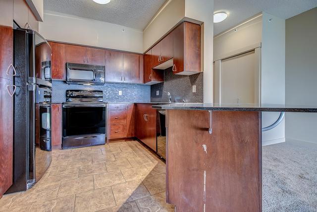 1107 - 8710 Horton Road Sw, Condo with 2 bedrooms, 2 bathrooms and 1 parking in Calgary AB | Image 5