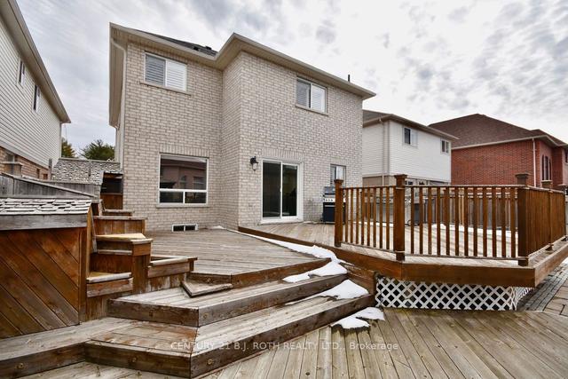 75 Versailles Cres, House detached with 3 bedrooms, 4 bathrooms and 6 parking in Barrie ON | Image 24