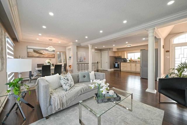13815 Creditview Rd, House detached with 3 bedrooms, 5 bathrooms and 14 parking in Caledon ON | Image 3